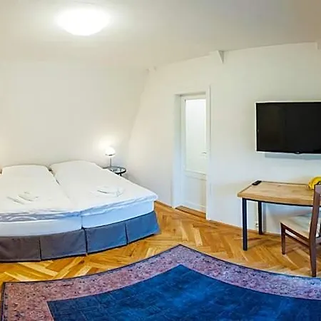 Hotel Olga