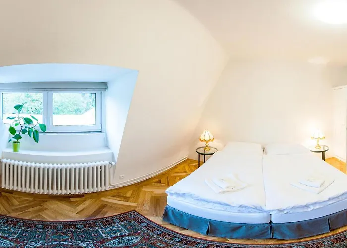 Hotel Olga 3*